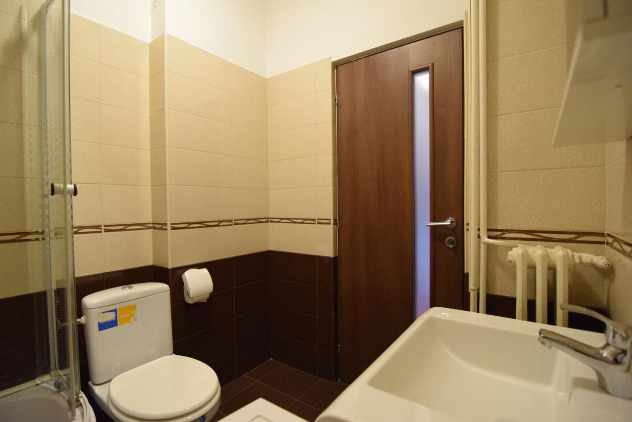 Old Town - Beautiful View Apartment Bukares Bagian luar foto